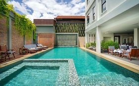 Mony Reach Angkor Hotel